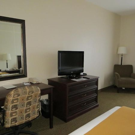 Holiday Inn Express & Suites Whitecourt By Ihg Værelse billede