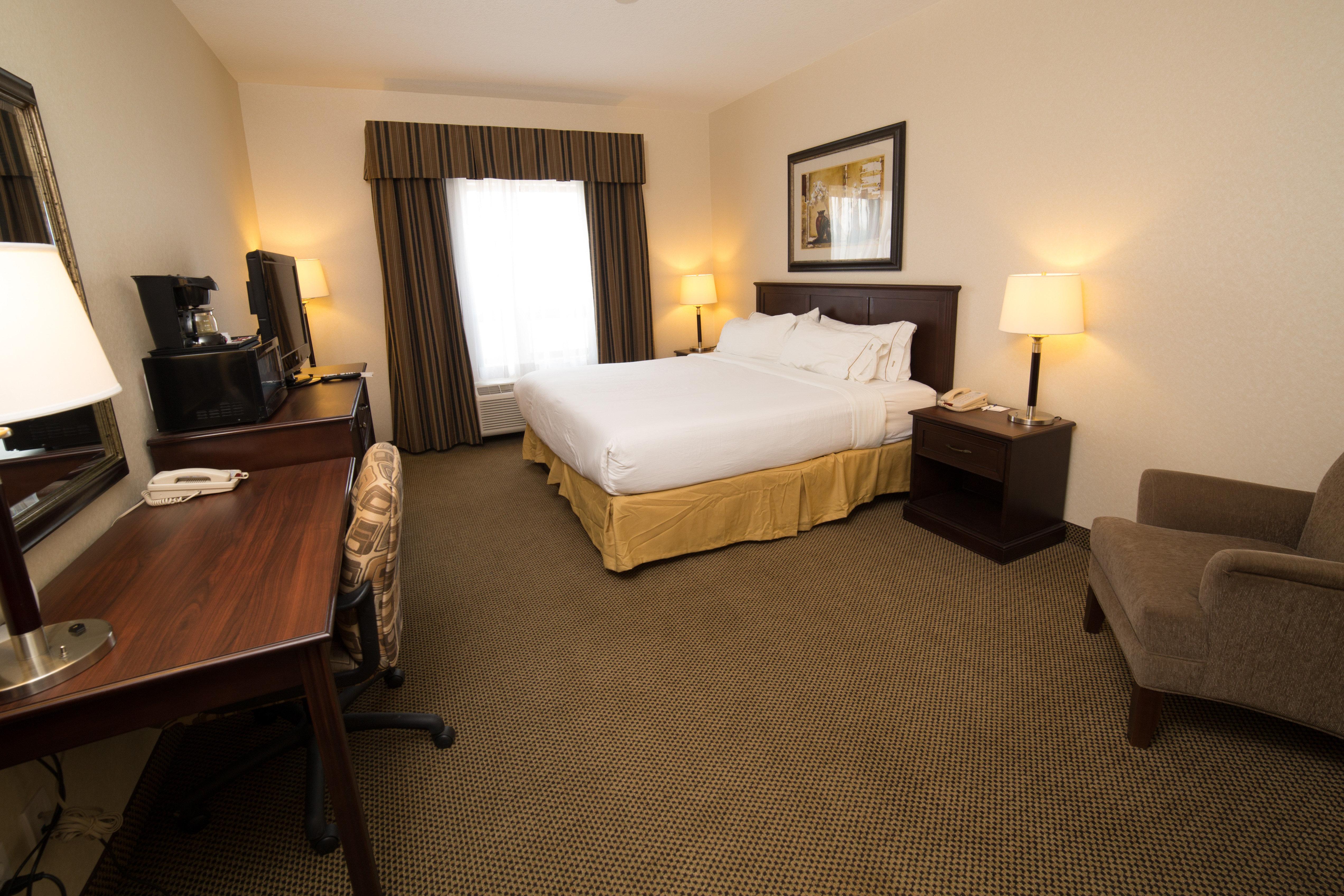 Holiday Inn Express & Suites Whitecourt By Ihg Eksteriør billede