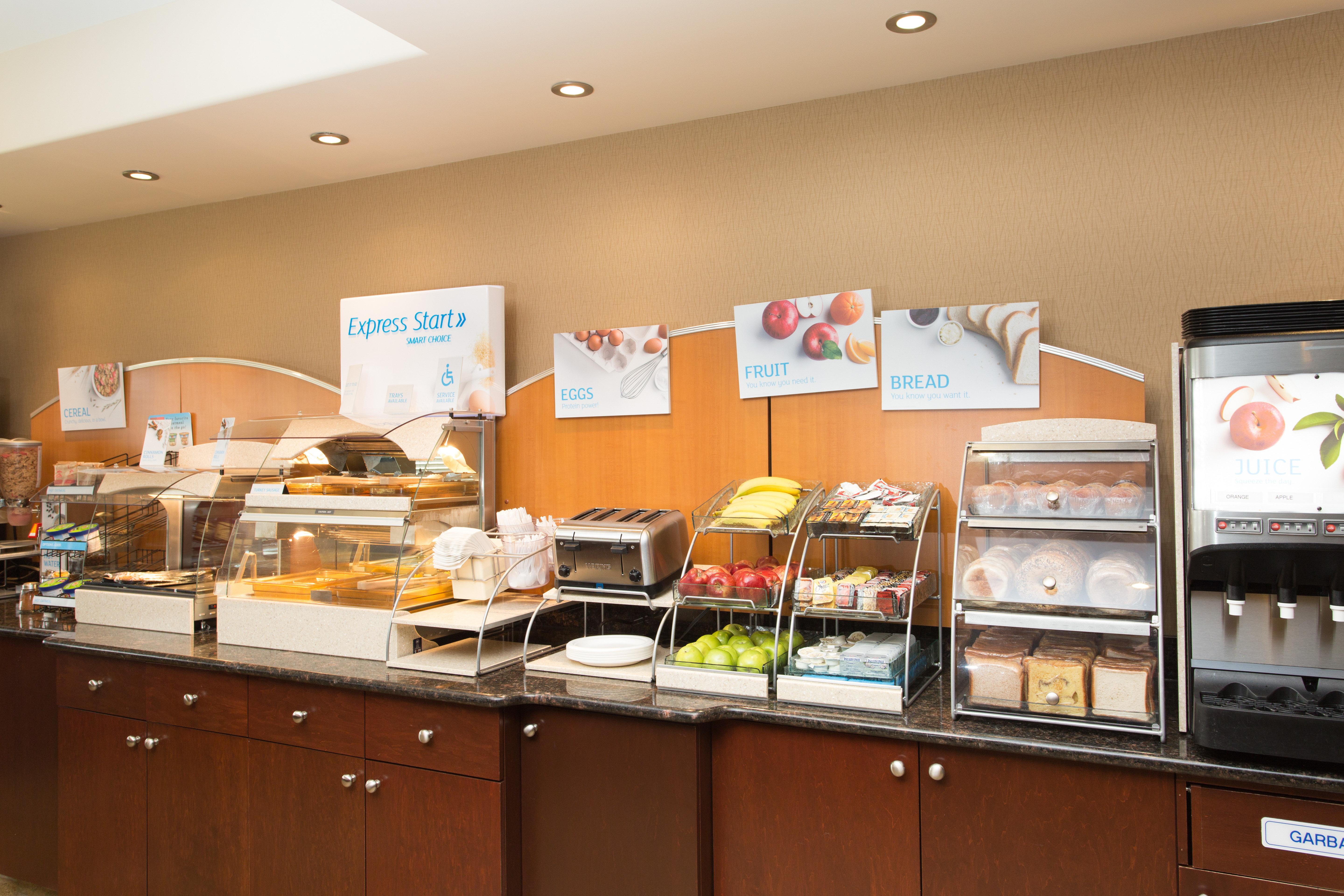 Holiday Inn Express & Suites Whitecourt By Ihg Eksteriør billede